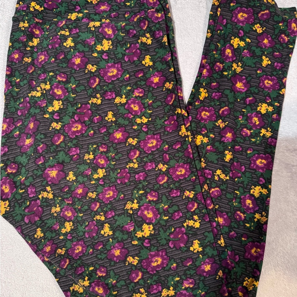 Floral Patterned Leggings